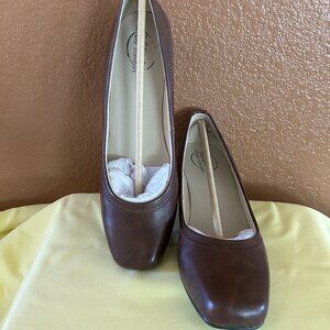 Groovy slip on wedge - Life Stride - Dark Tan, Size 8